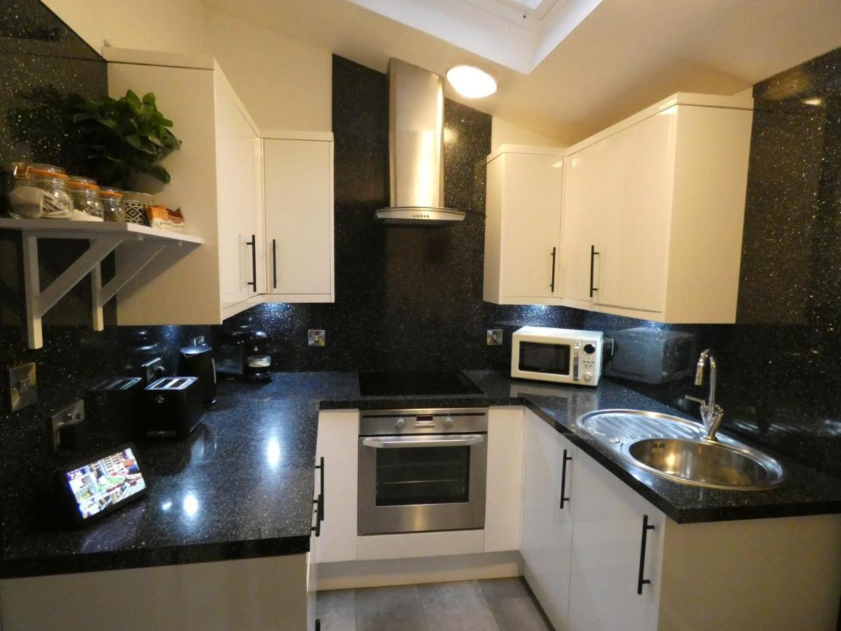 Lorne View Apartment With Hot Tub Oban Esterno foto