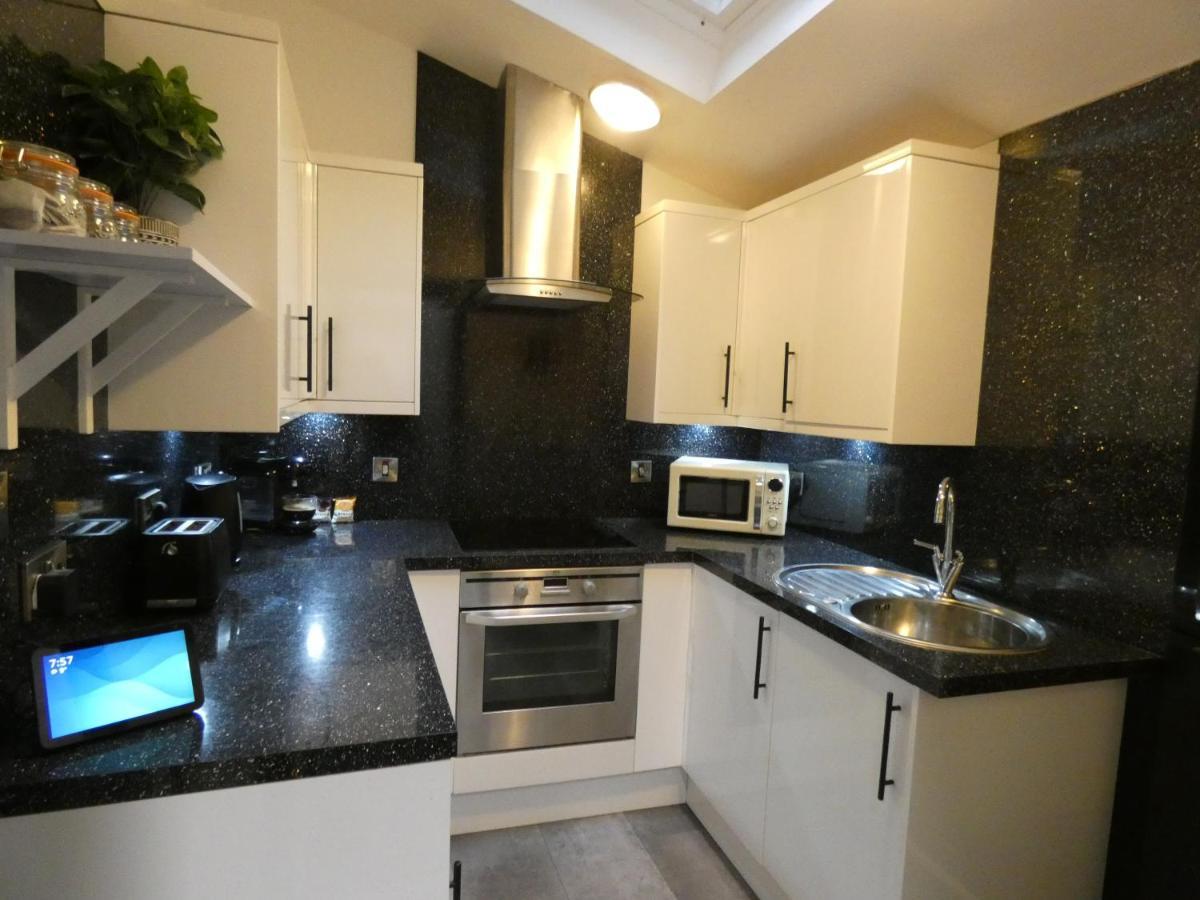 Lorne View Apartment With Hot Tub Oban Esterno foto
